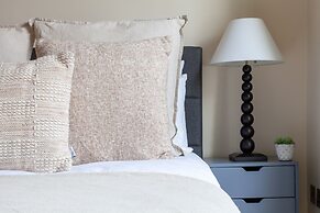 5 Bed Apartment in Clapham