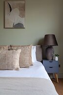 5 Bed Apartment in Clapham