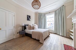 5 Bed Apartment in Clapham