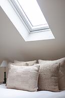 5 Bed Apartment in Clapham
