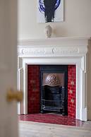 5 Bed Apartment in Clapham