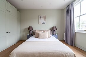5 Bed Apartment in Clapham