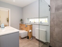 Polly's Annexe