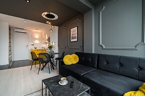 Q18 ApartHotel