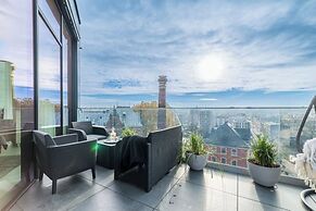 Q18 ApartHotel