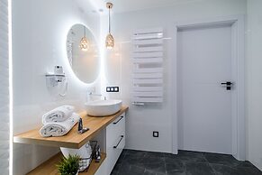 Q18 ApartHotel