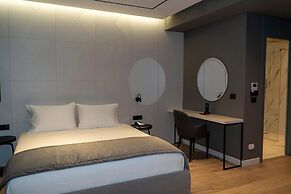 Center Hotel