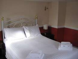 Rose & Crown Hotel