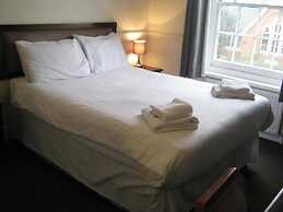 Rose & Crown Hotel