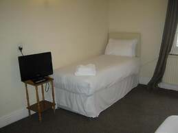 Rose & Crown Hotel