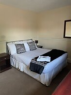 Rose & Crown Hotel