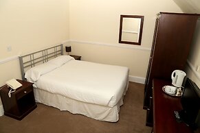 Rose & Crown Hotel