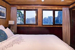 Hera Classic Boutique Cruises