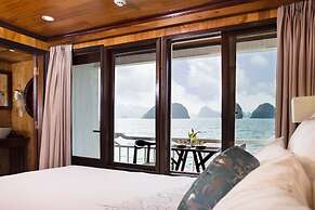Hera Classic Boutique Cruises