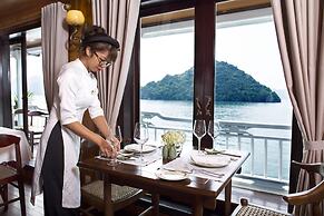 Hera Classic Boutique Cruises