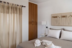 Vagia Calm House 2