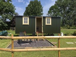 Oxton Hill Hideaway