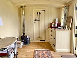Oxton Hill Hideaway