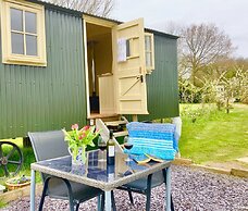 Oxton Hill Hideaway