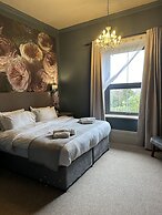 The Q Hotel