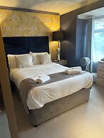 The Q Hotel