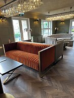 The Q Hotel