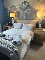 The Q Hotel