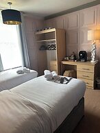 The Q Hotel