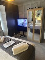 The Q Hotel