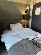 The Q Hotel