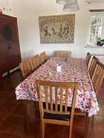 Farmhouse Sleeps 8 With Pool & Horses