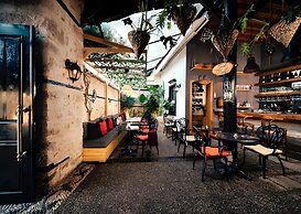 Grace Lounge Premium