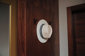 Hotel Diplomat