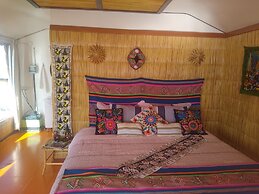 Uros TITIKAKA the Best lodge