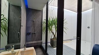 Innlux Phuket