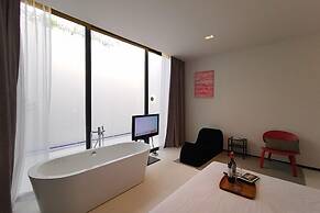 Innlux Phuket