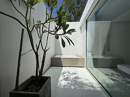 Innlux Phuket