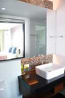 CoCo Boutique Hotel
