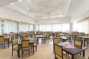 Ani Resort