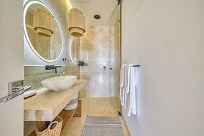Maxwell Collection Romantic Zone