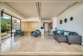 Maxwell Collection Romantic Zone