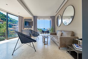 Maxwell Collection Romantic Zone