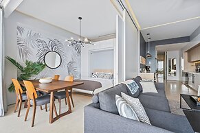 Maxwell Collection Romantic Zone