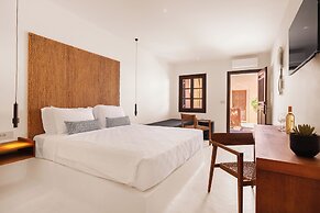 Akre Hotel