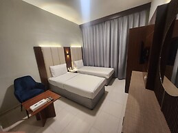 MELODY QUEEN HOTEL BY AURA