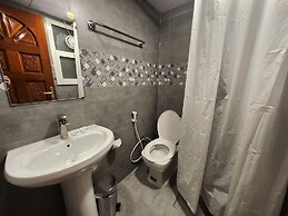 MELODY QUEEN HOTEL BY AURA