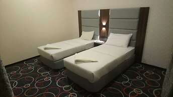 MELODY QUEEN HOTEL BY AURA