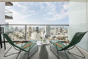 Opulent Ease 2BR Apt in Midtown