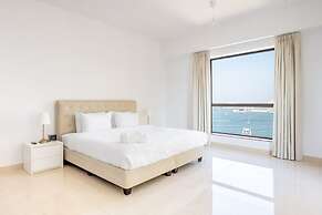 Deluxe 3plus1BR JBR - Sea View - Balcony