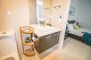 ZEN CENTRAL CBD - 3 Bedroom Apartment